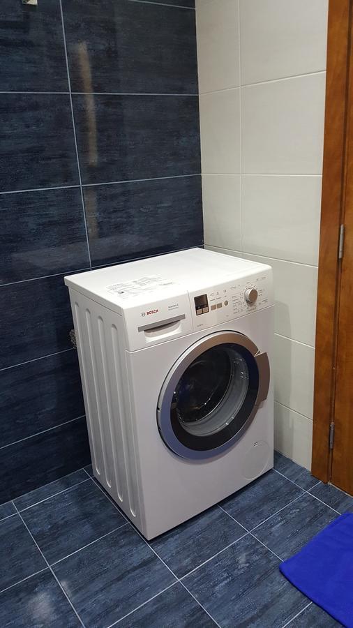 Kvariati Apartment Bagian luar foto