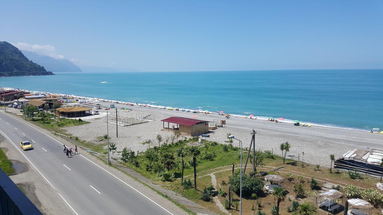 Kvariati Apartment Bagian luar foto